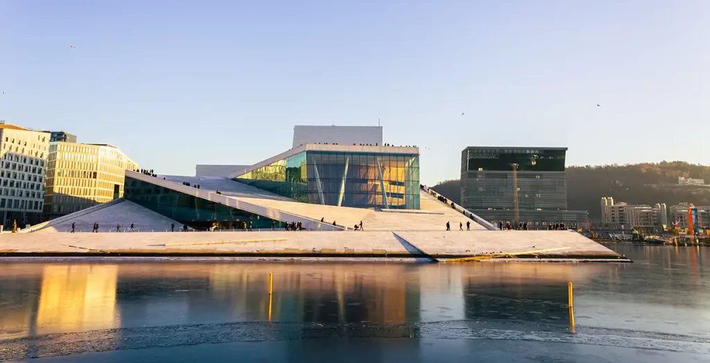 Overview of the Oslo Opera House